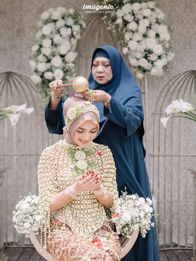 Pesona 6 Artis Saat Siraman Jelang Pernikahan, Auranya Terpancar