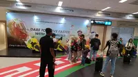 Aura MotoGP Mandalika Sambut Penumpang di Bandara Internasional Lombok, Serasa Masuk ke Lintasan Balap