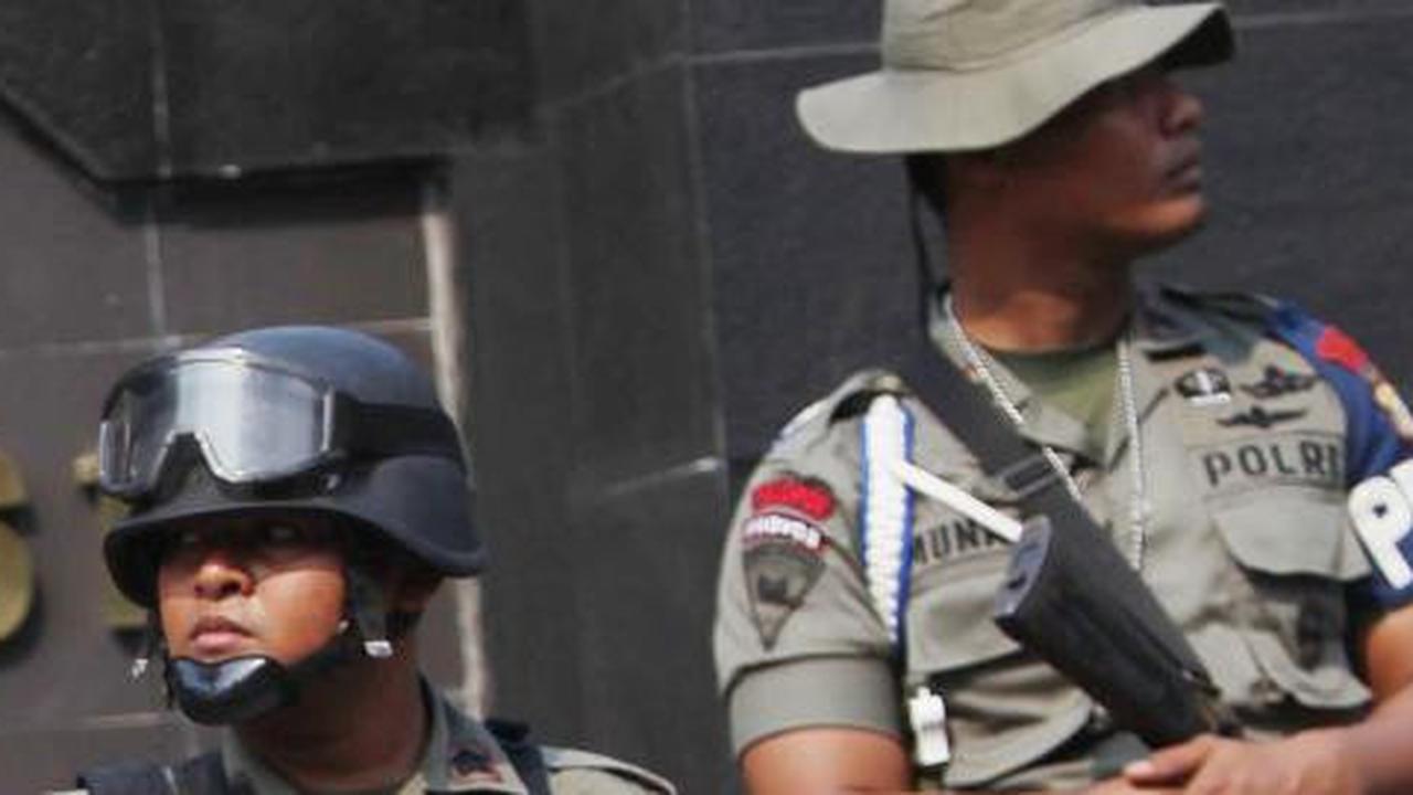 6 Tersangka teroris Aceh diperiksa di Mabes polri