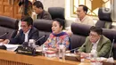 Rapat kerja Komisi IV DPR RI dengan Kementerian Kelautan dan Perikanan (KKP) dipimpin langsung Ketua Komisi IV DPR RI Siti Hediati Soeharto.