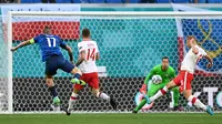 Duel Polandia vs Slovakia pada Grup E Euro 2020 di Krestovsky Stadium, Senin (14/6/2021) atau Selasa dini hari WIB. (AFP/Kirill Kudryavtsev)