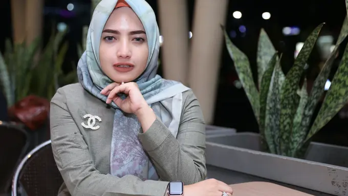 [Bintang] Yulia Mochamad