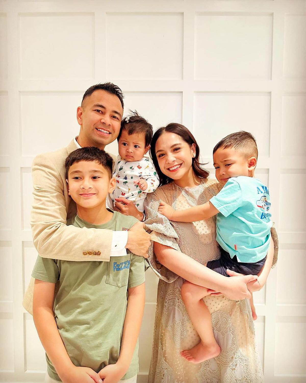 Parenting a la Nagita Slavina, Zaskia Sungkar, dan Asmirandah, Kunci Membesarkan Anak di Era Digital