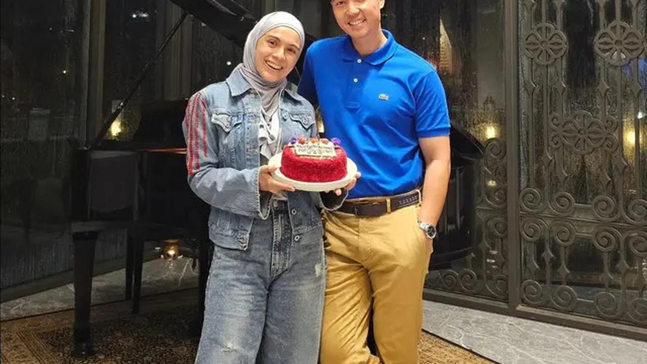 8 Potret Nycta Gina Rayakan Ultah Sederhana, Awet Muda di Usia 40 Tahun