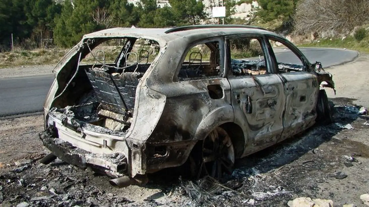 Aksi Bakar Mobil Warnai Tahun Baru di Perancis