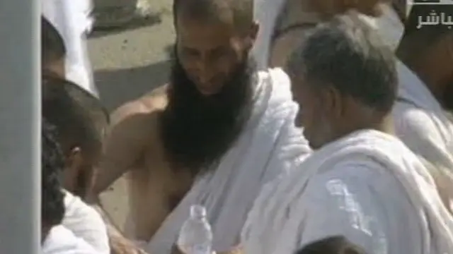 Jutaan Jamaah Haji Lempar Jumrah