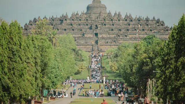 InJourney berkomitmen memastikan seluruh perjalanan wisata masyarakat berlangsung aman, nyaman, dan lancar di seluruh aset yang dikelola selama libur Nataru 2025/2026. (Foto: InJourney)