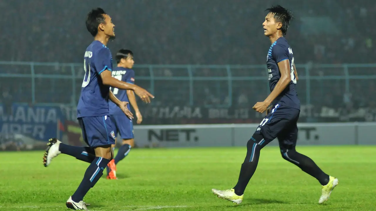 Arema Cronus