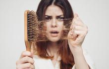 Sering Mencabuti Rambut Sampai Pitak? Waspada Trikotilomania!