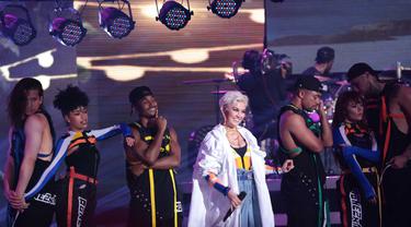 Terungkap 10 Pengakuan Agnez Mo Tentang Long As I Get Paid News Entertainment Fimela Com Agnez mo ( agnes monica muljoto). long as i get paid