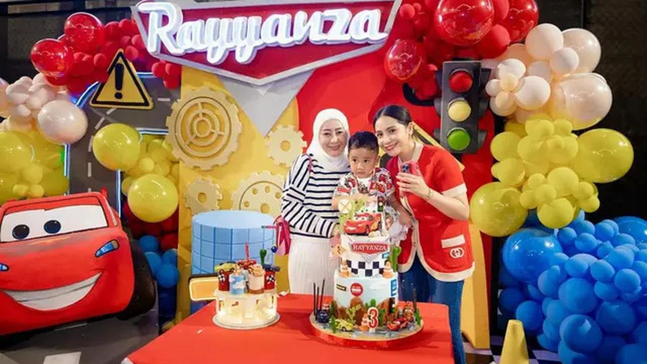Trik Nagita Slavina Cari Transportasi Murah Saat Liburan ke Hong Kong