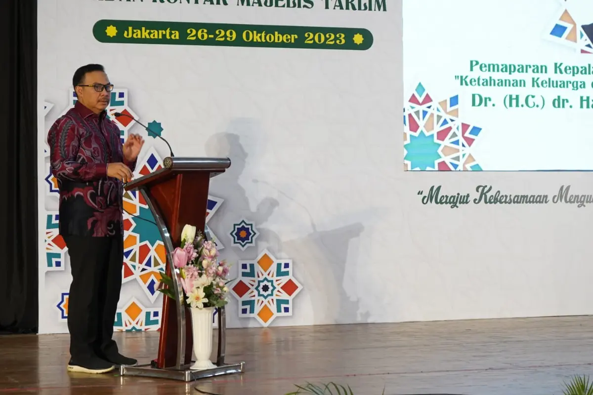 Kepala Badan Kependudukan Keluarga Berencana Nasional (BKKBN), Hasto Wardoyo pada kegiatan Konsolidasi Nasional Badan Kontak Majelis Taklim (BKMT) yang digelar di Asrama Haji, Jakarta Timur, Jumat (27/10/2023) (Istimewa)