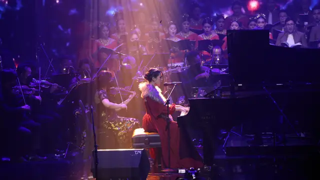 Isyana Sarasvati dalam konser seri Simfoni Untuk Bangsa. (www.indonesiakaya.com)