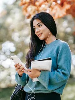 Kesehatan mental tidak selalu dijaga melalui langkah besar. Beberapa kebiasaan sederhana yang dilakukan secara konsisten dapat membantu menjaga keseimbangan emosi dan membuat pikiran terasa lebih tenang. [Dok/Pexels.com/Charlotte Ma].