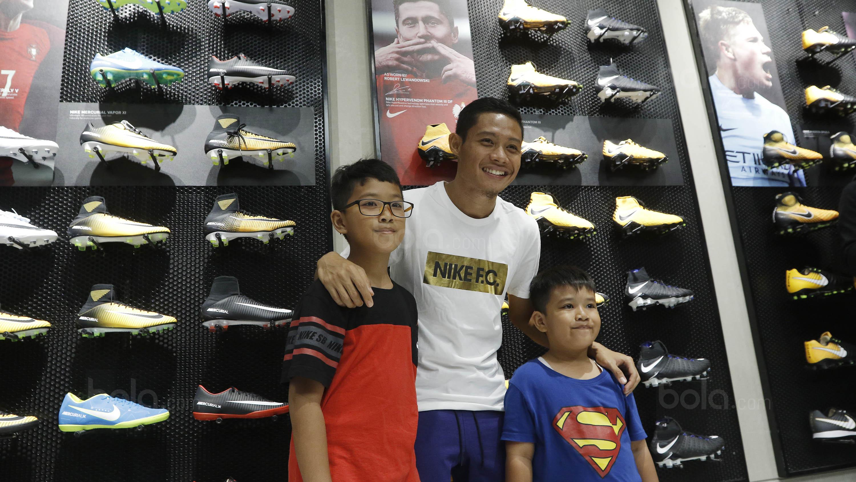 Cerita Evan  Dimas  soal Sepatu  Favoritnya yang Nyaris Jebol 
