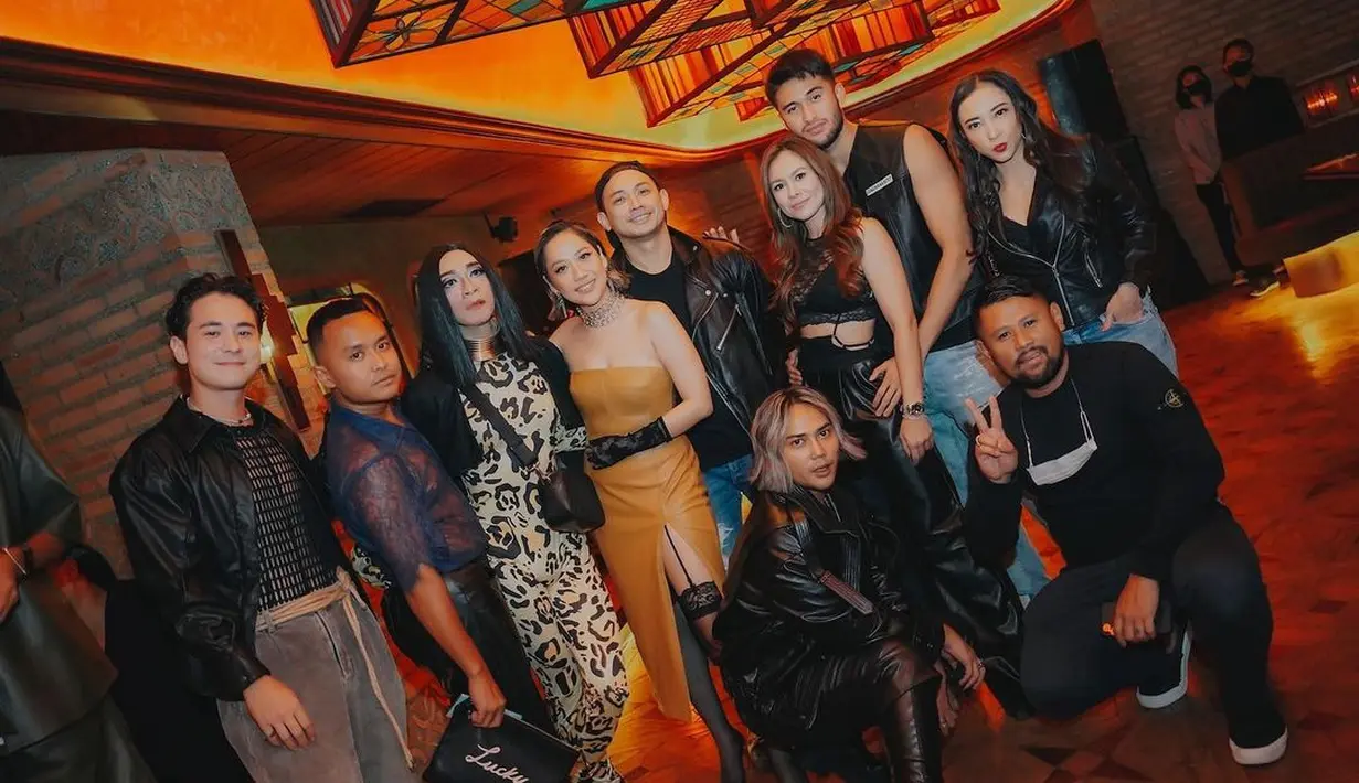 Ultah BCL (Instagram/amingisback)