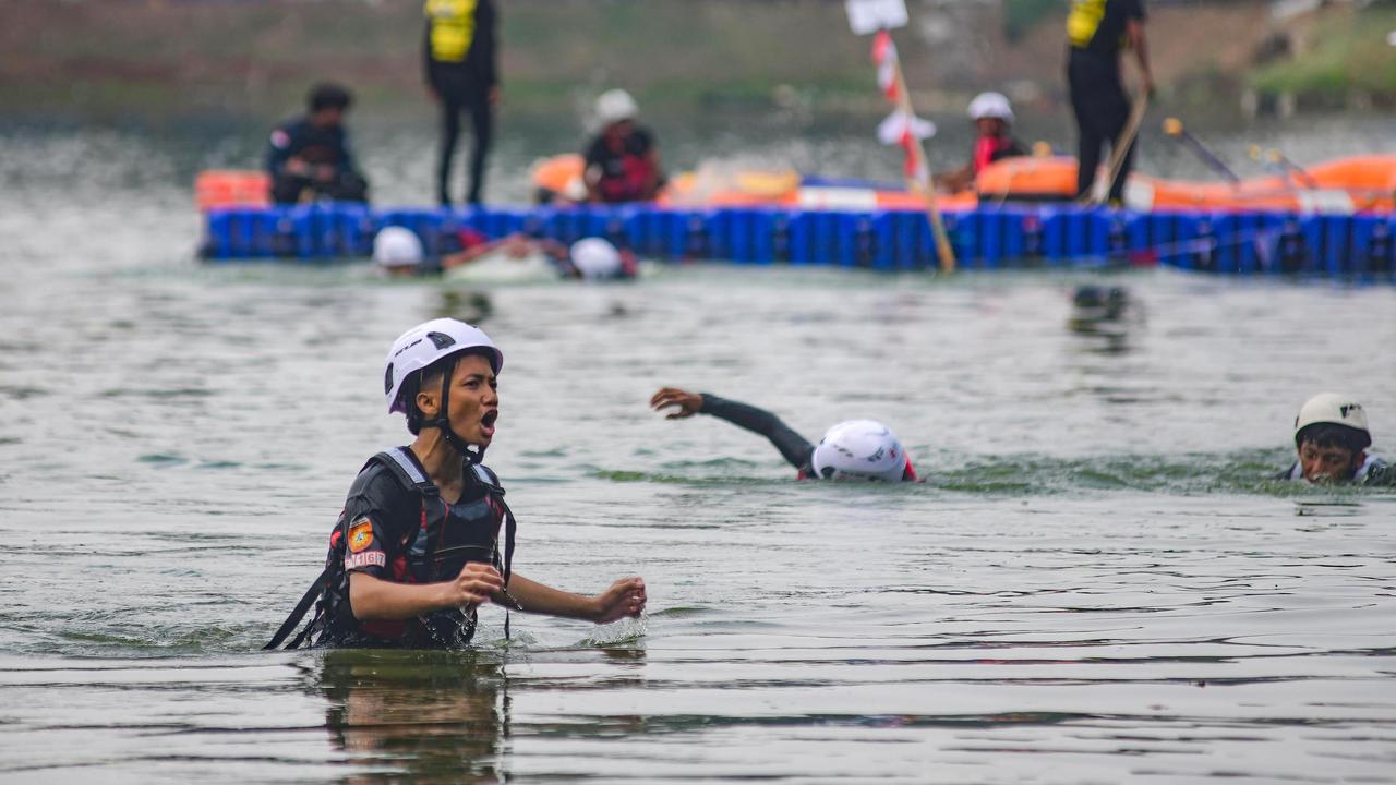 Lomba Lari Renang dan Dayung Meriahkan HUT Kemerdekaan di Situ Gintung