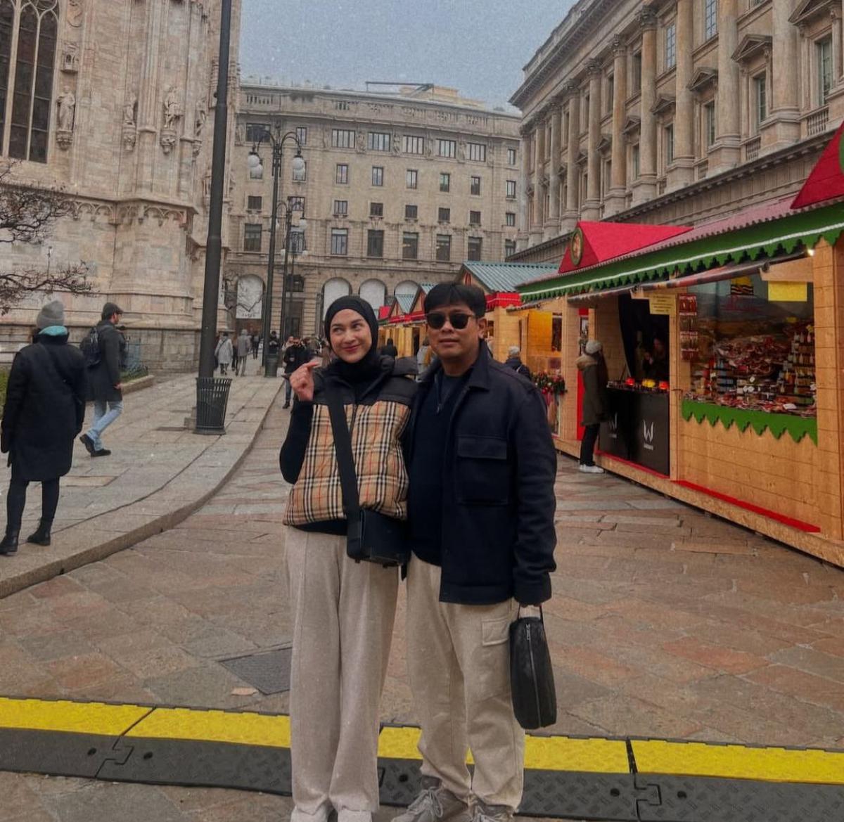 7 Potret Momen Seru Nina Zatulini Bersama Keluarga di Milan, Sorotan Hari Pertama