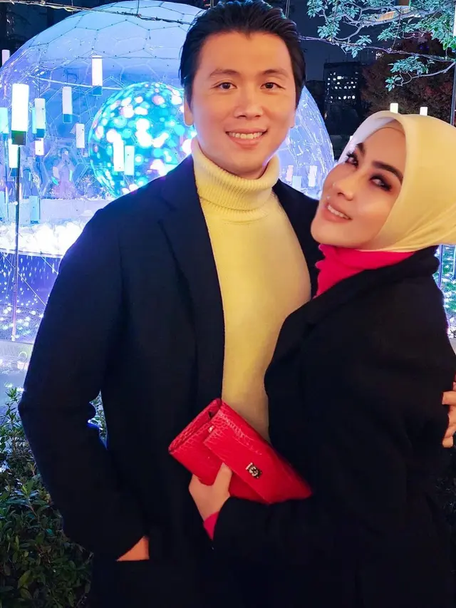 Syahrini dikabarkan bercerai dengan Reino Barack