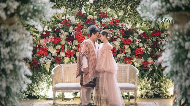 6 Perjalanan Cinta Arie Kriting dan Indah Permatasari, Ungkap Pernah 4 Tahun Pacaran