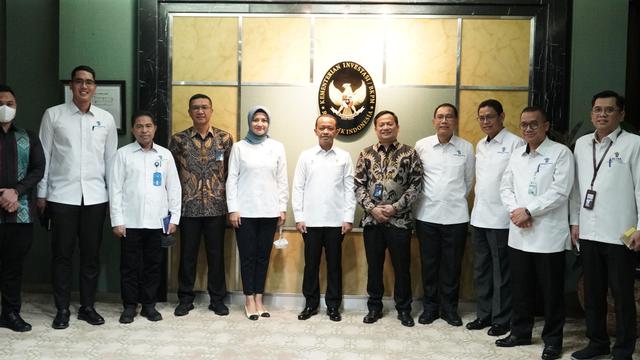 Kementerian Investasi/Badan Koordinasi Penanaman Modal (BKPM) berkolaborasi dengan PT Permodalan Nasional Madani (PNM) guna pengembangan perizinan berusaha bagi UMKM. (Dok BKPM)