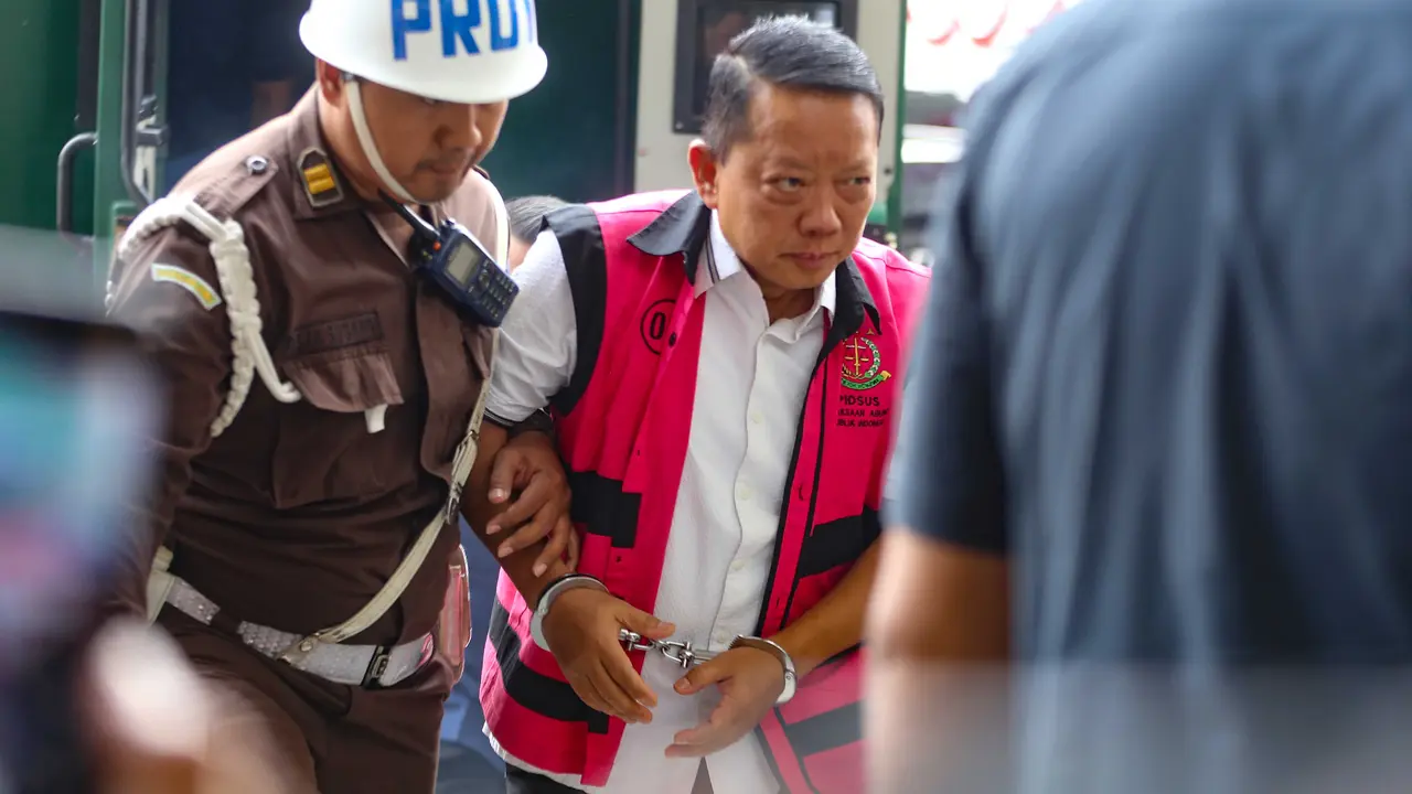 Eks Jampidsus Febrie Adriansyah Kembali Diperiksa Kejagung