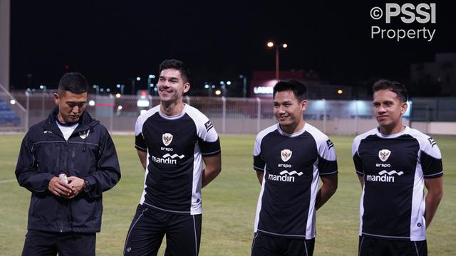 Foto: Fokus Pemulihan Kondisi Fisik, Timnas Indonesia Gelar Latihan Perdana di Bahrain Jelang Laga Kualifikasi Piala Dunia 2024