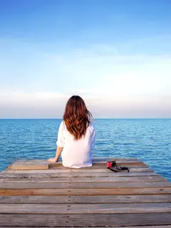 Toxic quotes to help us identify toxic people in our lives. (Photo: tawatchai07/Freepik)