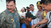 9 Fakta Menarik Aksi Heroik Joni Gala, Bocah Pemanjat Tiang Bendera di Tapal Batas