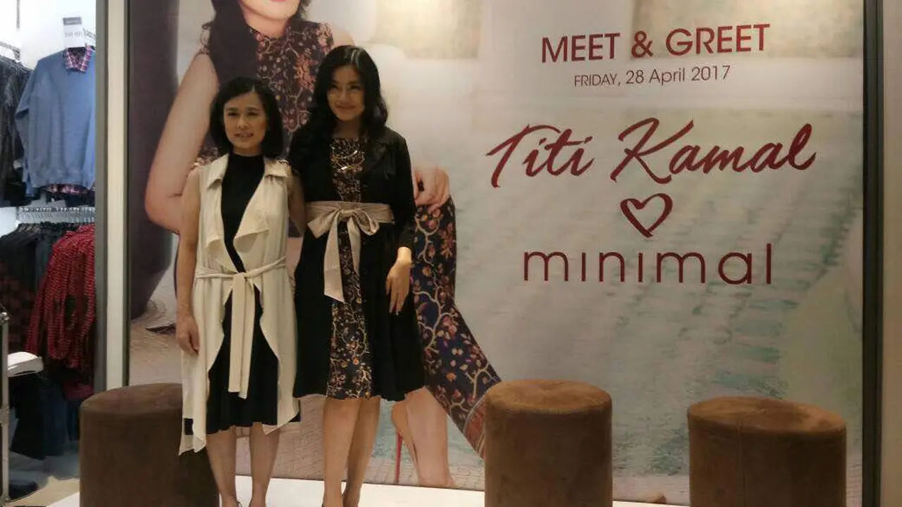 Brand Busana Lokal ini Berkolaborasi dengan Titi Kamal