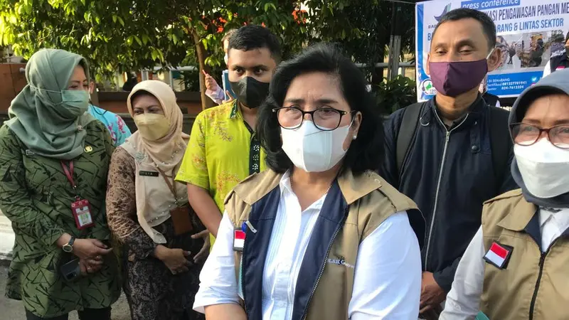 Foto Kepala BPOM Semarang, Dra Sandra M.P Linthin