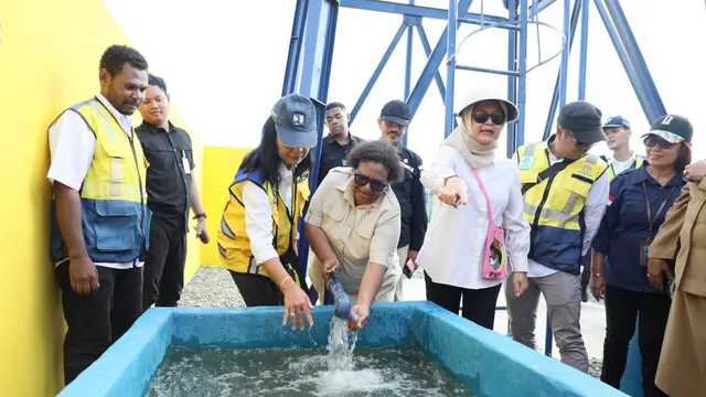 Wamendagri Ribka tinjau sejumlah proyek infrastruktur strategis di Kabupaten Jayapura dan Kabupaten Keerom