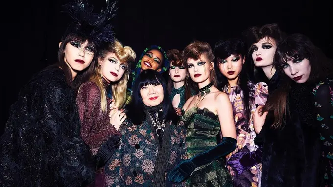 Inspirasi Gaya Rambut Nyentrik di NYFW, Berani Coba?