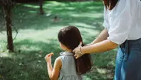 Ingin Anak Terbuka pada Orangtua? 8 Kebiasaan yang Perlu Dibangun Sejak Dini