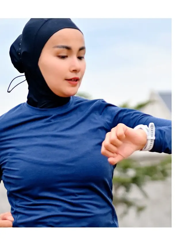 Model Hijab Olahraga ala Artis