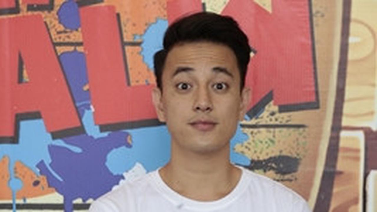 6 Potret Lawas Billy Davidson di Awal Karier yang Disebut Lebih Cocok Perankan Kang Tae Moo di Film 'Business Proposal