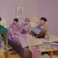 Tak hanya satu, BTS rilis tiga versi untuk MV Life Goes On.