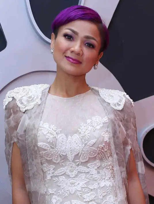 "Secara kita masih ada beberapa scene lagi untuk film 5 Cowok Jagoan, ini bela-belain banget, Na juga masih siaran, hari ini datang ke sini, besok pagi benar-benar habis siaran langsung ke puncak untuk melengkapi," ujarnya. (Nurwahyunan/Bintang.com)