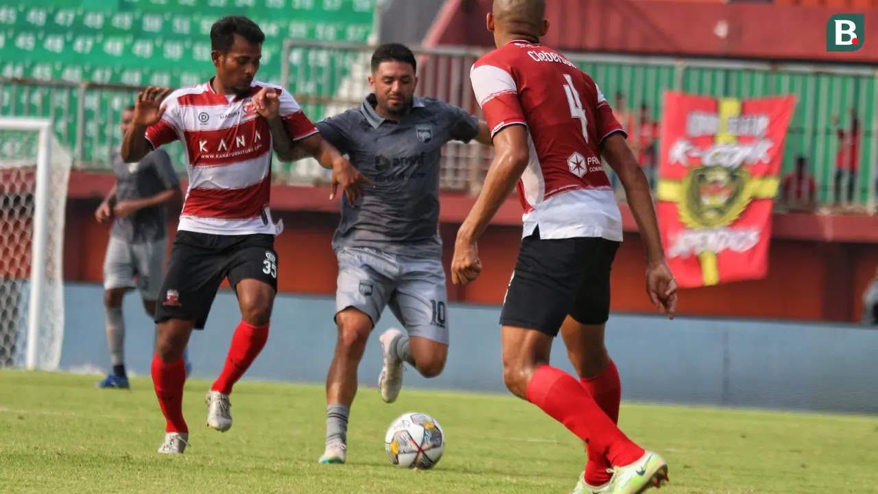 Madura United Vs Borneo FC