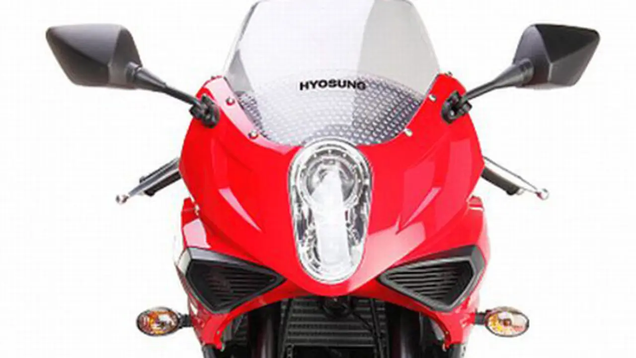 Hyosung GT250R