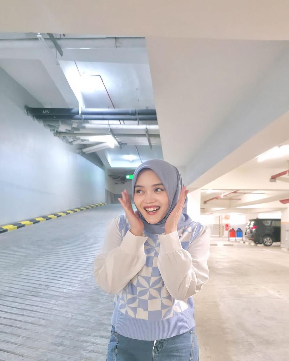 Potret Terbaru Putri Delina Anak Sule, Makin Cantik dan Glowing