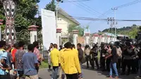 Polisi Bubarkan Demo Massa Petisi Rakyat Papua di Abepura dan Heram