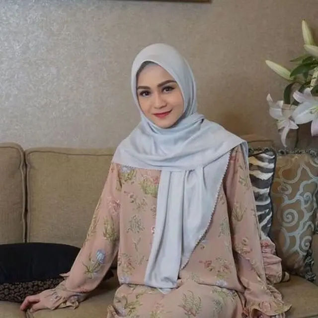 Potret Cantik Mirna Ariany (instagram/@mirnaariany)
