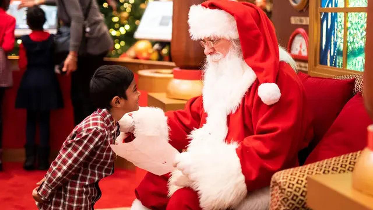 Mengapa Baju Santa Claus Identik dengan Warna Merah Putih? Ini Penjelasannya