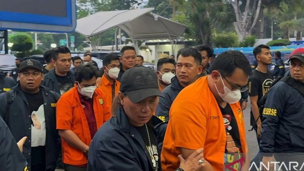 Kenapa Polisi Belum Beberkan Seluruh Inisial Kasus Judi Online Seret Pegawai Komdigi era Budi Arie?