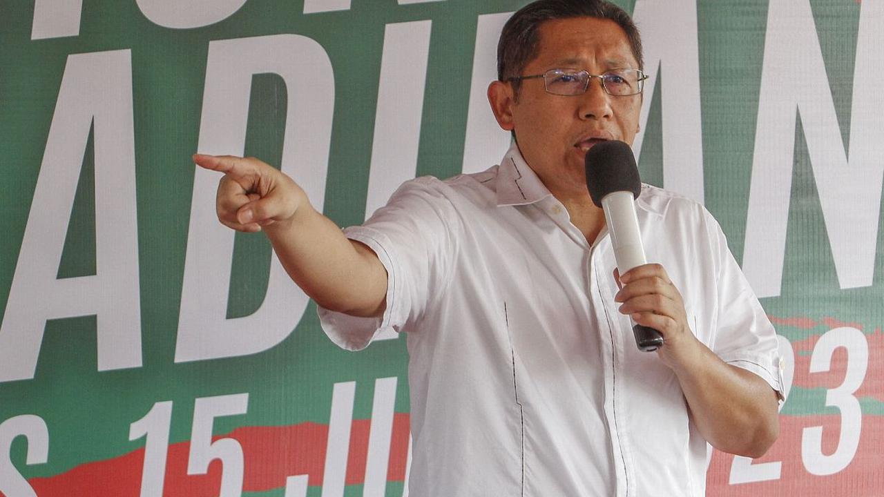 Selain itu, kata Anas bisa jadi ke depan bakal ada tambahan bacapres yang hendak diusung parpol yang belum berkoalisi. Anas memandang, proses itu masih dalam konteks konsilidasi koalisi.