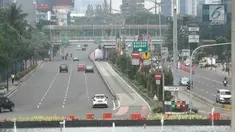 Selama libur cuti bersama dan lebaran, polisi menghapus aturan ganjil genap bagi kendaraan yang melintas.