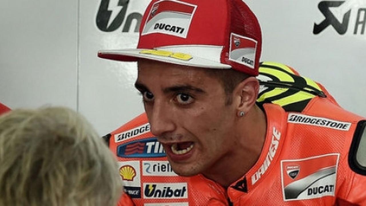 Demi persiapan MotoGP 2016, Iannone tunda operasi