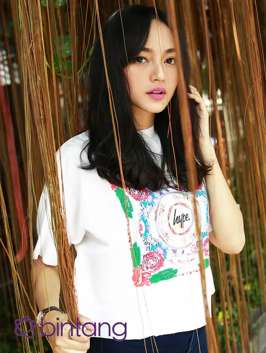 Indah pernah mencoba peruntungan dengan mengikuti Miss Indonesia 2014, mewakili Sulawesi Tengah hingga masuk 15 besar. (Lokasi: JW Cafe Jatiwaringin, Fotografer: Galih W Satria/Bintang.com)