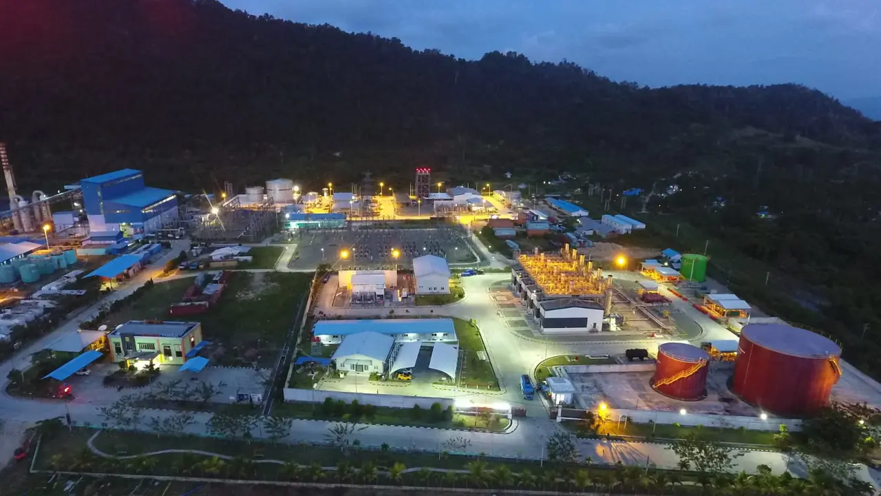PT PLN (Persero) memastikan tidak ada penyesuaian atau tarif listrik naik bagi seluruh pelanggan industri dan bisnis. Foto: PLN